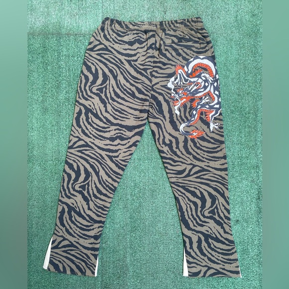 Ed Hardy Black Sweatpants - Picture 3 of 3